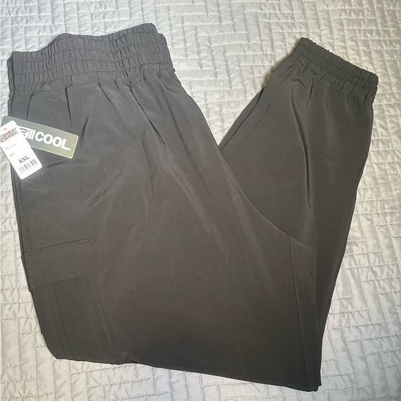32 Degrees Pants - AllCool Black Pants